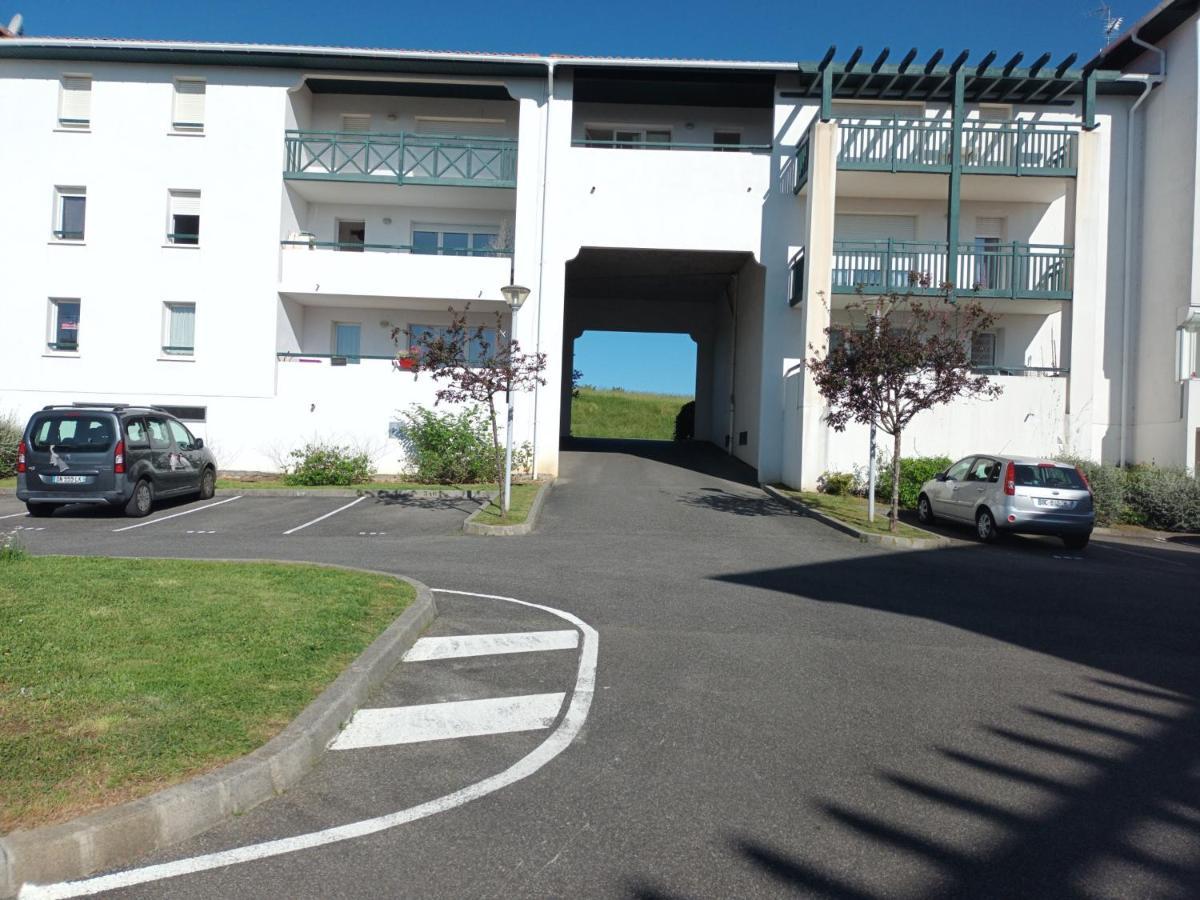 Calme T2 Avec Terrasse A Hendaye, Proche Plage - Fr-1-239-780 Exterior foto